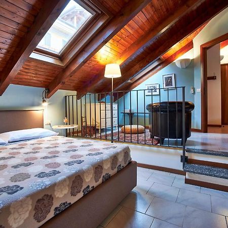 Bella Omegna Apartments Bagian luar foto